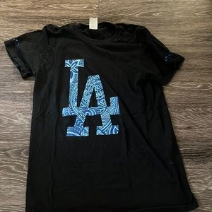 Black and blue LA shirt